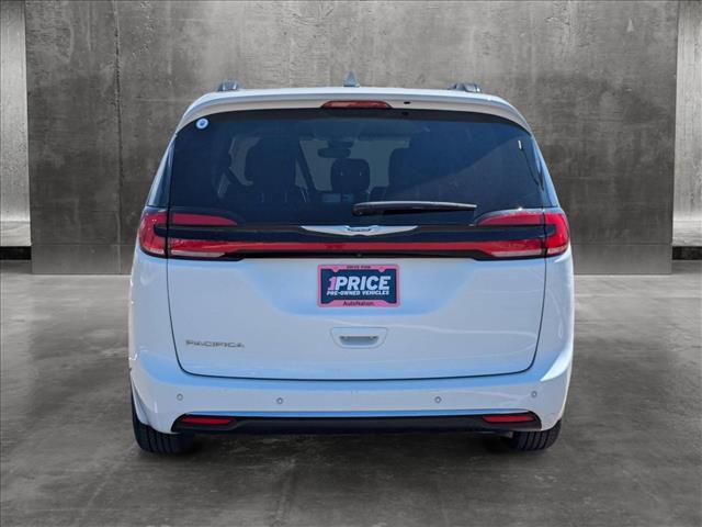 used 2022 Chrysler Pacifica car, priced at $20,495