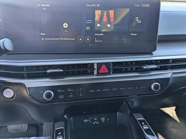 used 2024 Kia Sorento car, priced at $26,927