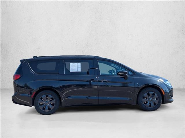 used 2019 Chrysler Pacifica Hybrid car, priced at $24,765