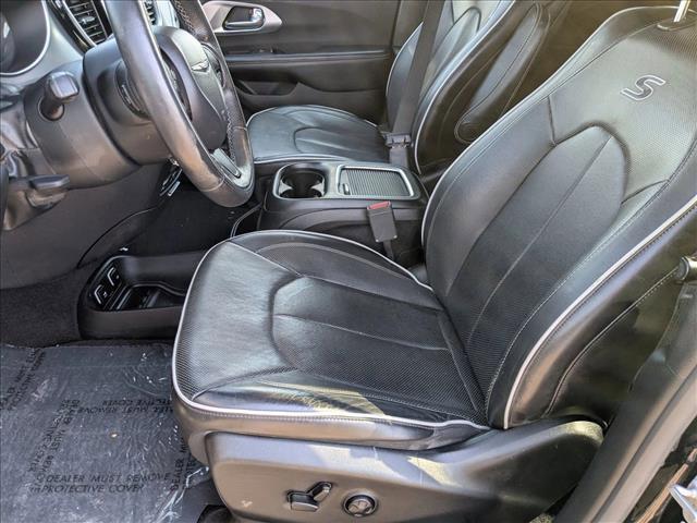 used 2019 Chrysler Pacifica Hybrid car, priced at $24,765