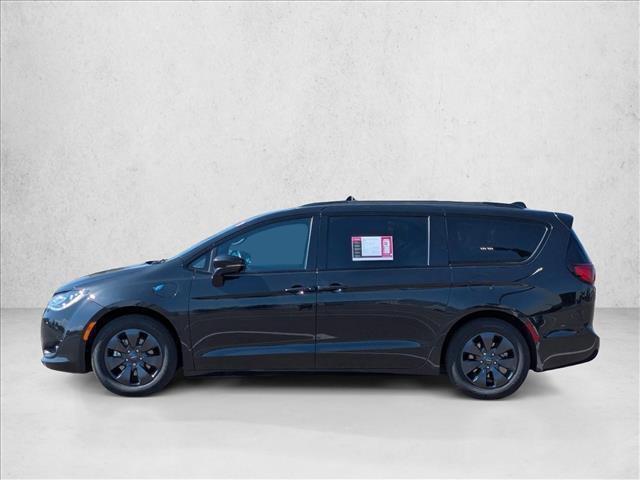 used 2019 Chrysler Pacifica Hybrid car, priced at $24,765