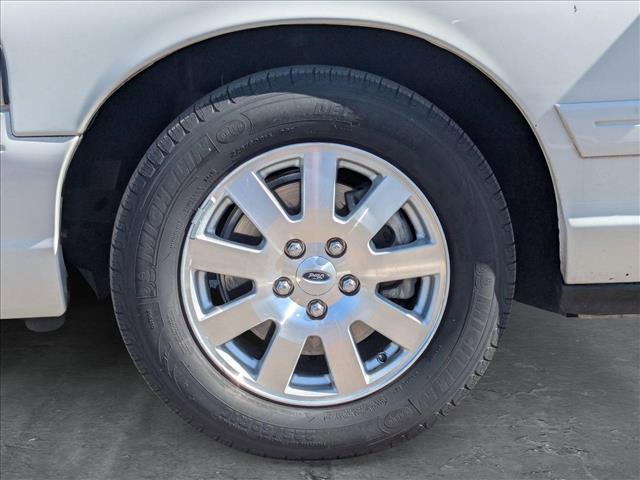 used 2006 Ford Crown Victoria car, priced at $9,949