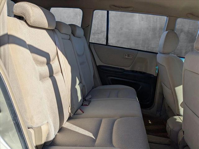 used 2002 Toyota Highlander car, priced at $6,481