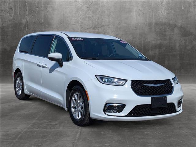 used 2023 Chrysler Pacifica car, priced at $19,499