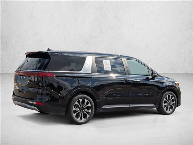 used 2024 Kia Carnival car, priced at $34,917