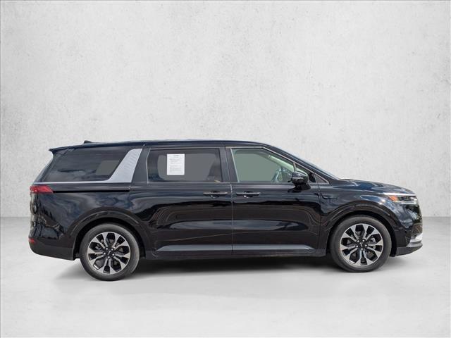 used 2024 Kia Carnival car, priced at $34,917