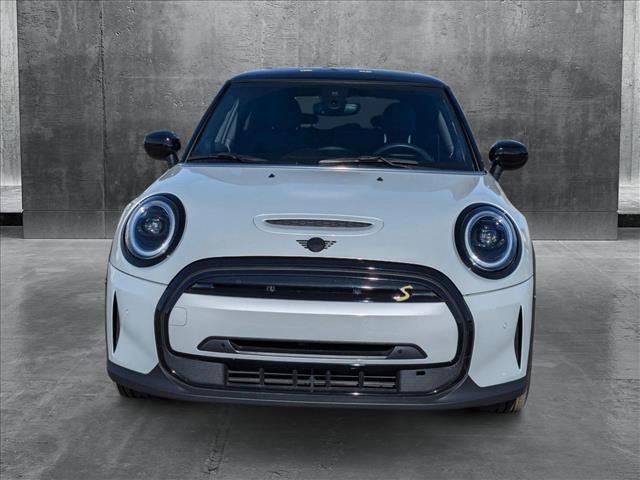 used 2023 MINI Hardtop car, priced at $22,116