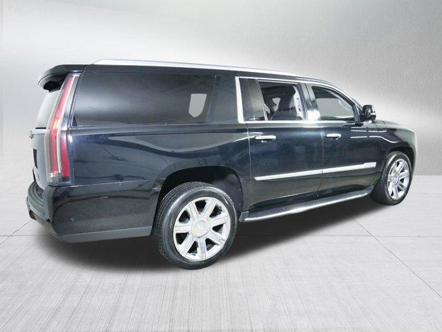 used 2020 Cadillac Escalade ESV car, priced at $26,998