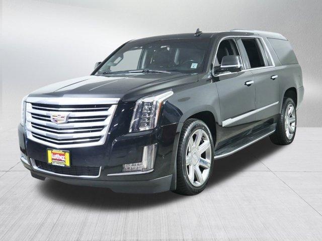 used 2020 Cadillac Escalade ESV car, priced at $26,998