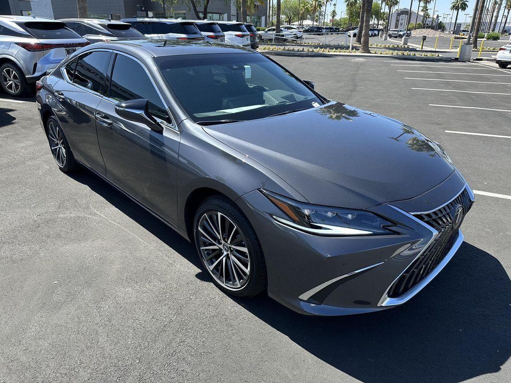 new 2025 Lexus ES 300h car, priced at $53,314