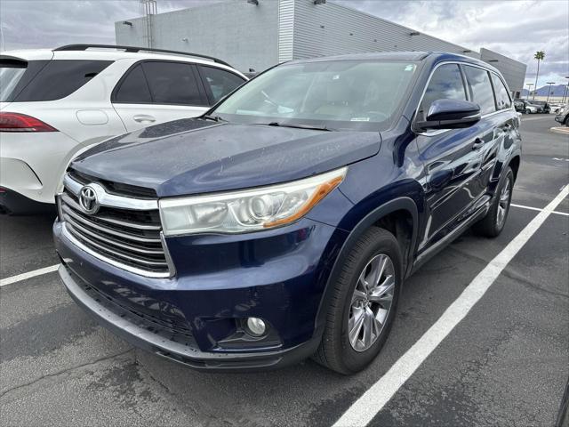 used 2015 Toyota Highlander car, priced at $15,990