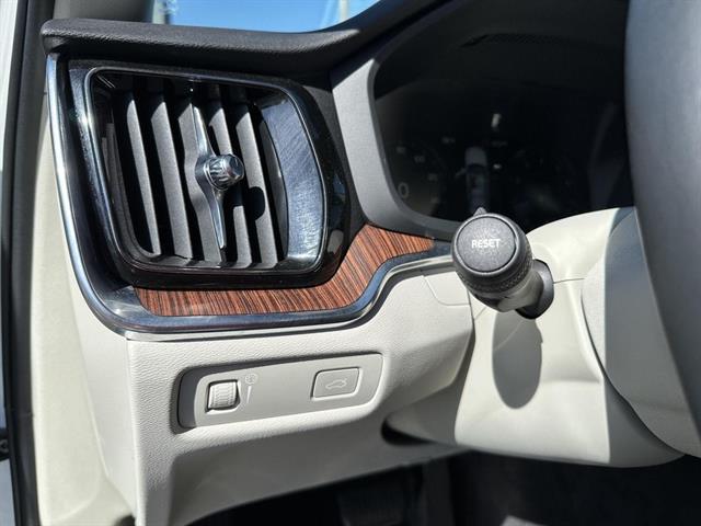 used 2022 Volvo S60 car, priced at $25,790