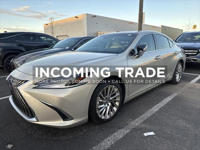 used 2022 Lexus ES 300h car, priced at $42,790