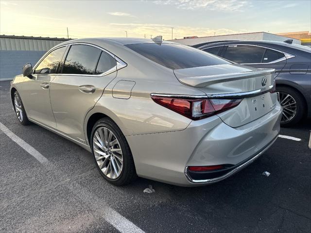 used 2022 Lexus ES 300h car, priced at $42,790