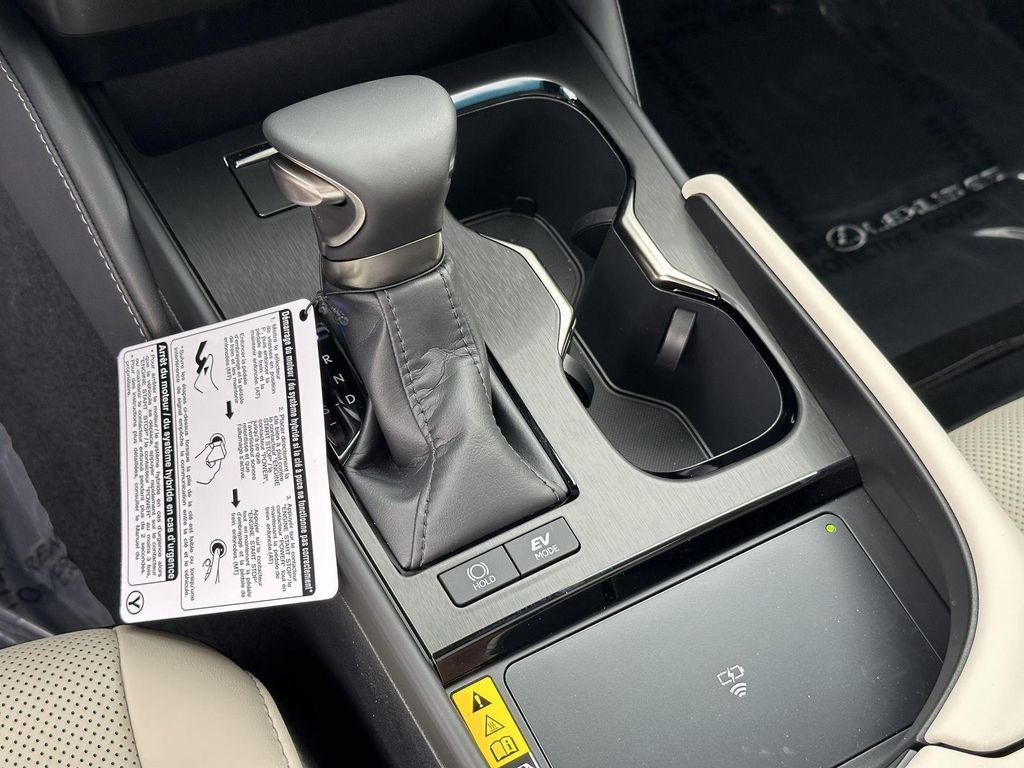 new 2025 Lexus ES 300h car, priced at $49,254
