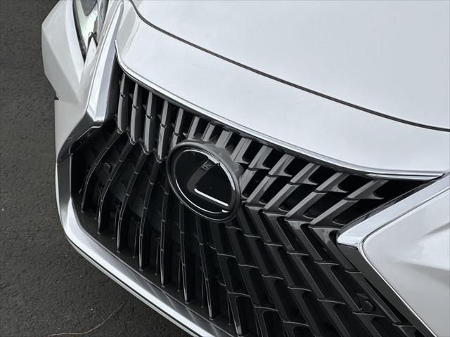 new 2025 Lexus ES 300h car, priced at $49,254