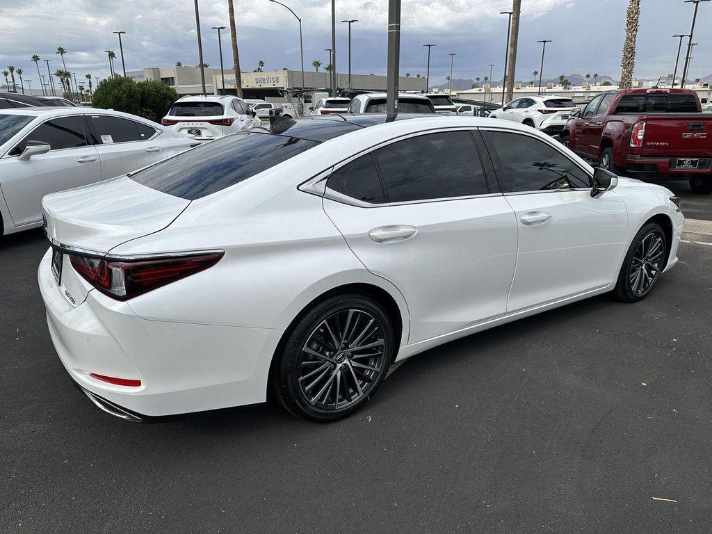 new 2025 Lexus ES 350 car, priced at $50,395
