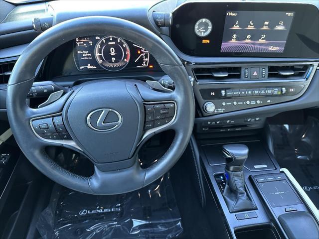 used 2022 Lexus ES 350 car, priced at $39,990