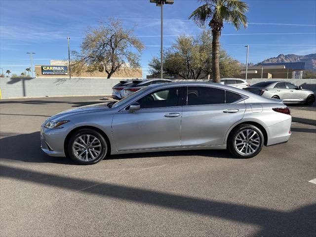 new 2025 Lexus ES 350 car, priced at $44,294