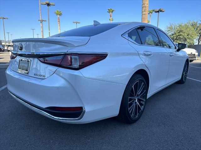 used 2023 Lexus ES 300h car, priced at $41,950