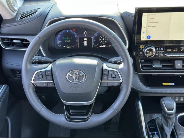 used 2024 Toyota Highlander car, priced at $49,490