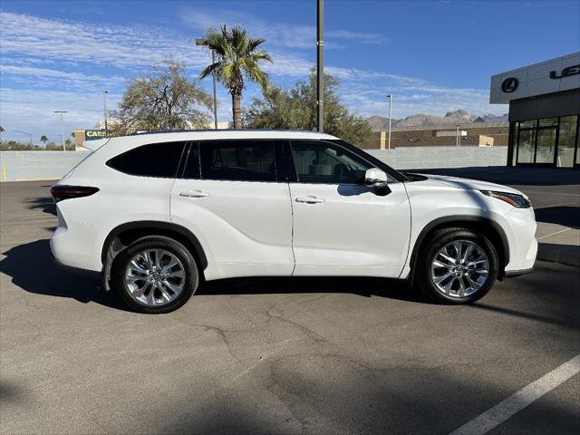 used 2024 Toyota Highlander car, priced at $49,490