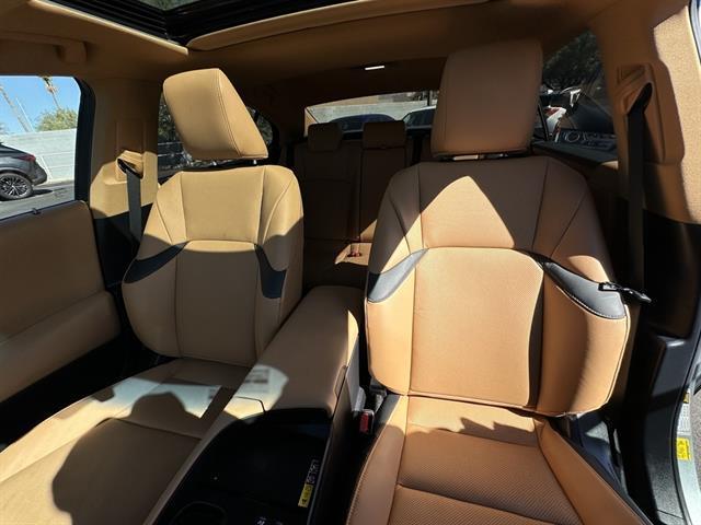 used 2025 Lexus ES 300h car, priced at $45,990
