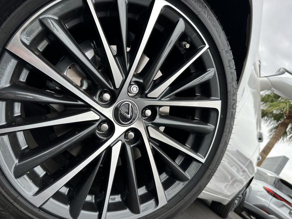 new 2025 Lexus ES 300h car, priced at $51,809