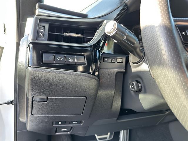 used 2023 Lexus ES 350 car, priced at $42,990
