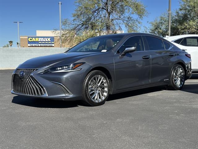 used 2022 Lexus ES 300h car, priced at $35,990
