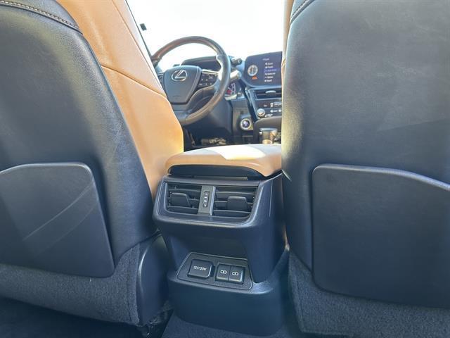 used 2022 Lexus ES 300h car, priced at $35,990