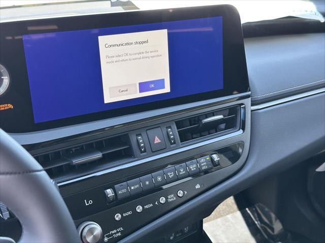 new 2025 Lexus ES 300h car, priced at $52,960