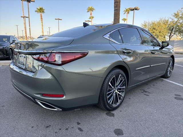 new 2025 Lexus ES 350 car, priced at $50,399