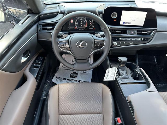 new 2025 Lexus ES 350 car, priced at $44,404