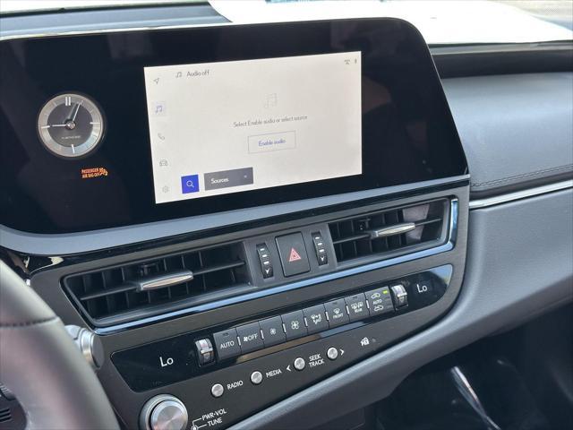 new 2025 Lexus ES 350 car, priced at $44,404