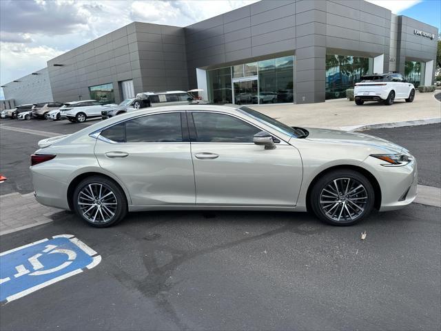 new 2024 Lexus ES 300h car, priced at $52,935