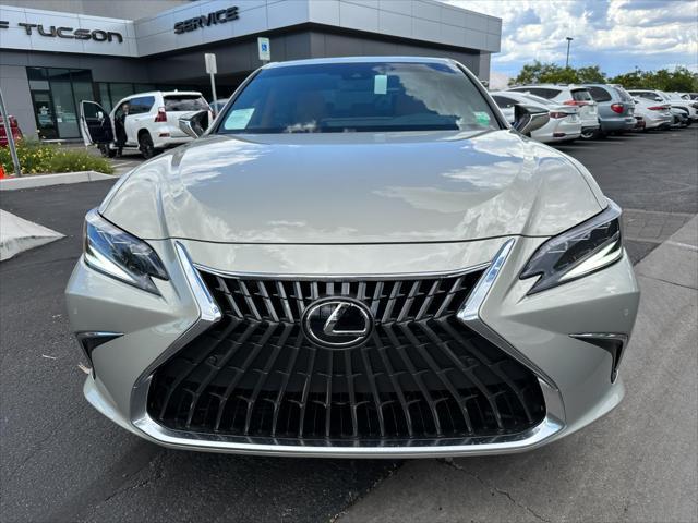 new 2024 Lexus ES 300h car, priced at $52,935