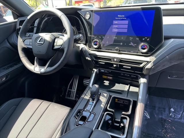 new 2025 Lexus TX 500h car, priced at $81,537