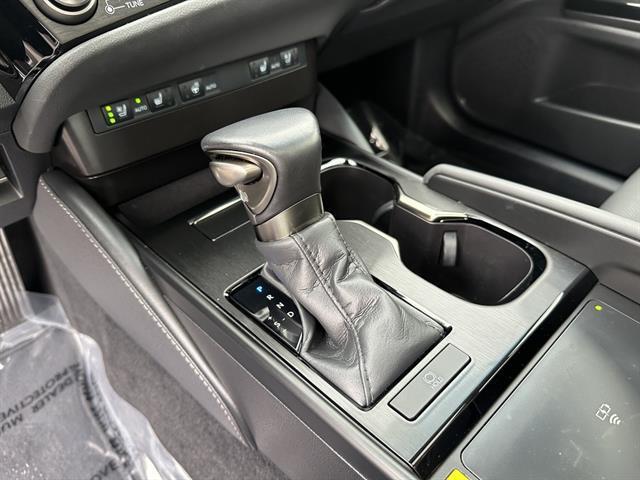 used 2025 Lexus ES 350 car, priced at $42,490