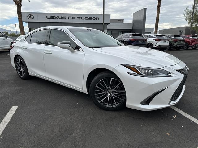 used 2025 Lexus ES 350 car, priced at $42,490