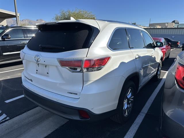 used 2015 Toyota Highlander car, priced at $19,990