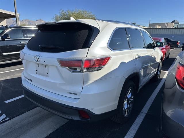 used 2015 Toyota Highlander car, priced at $19,990