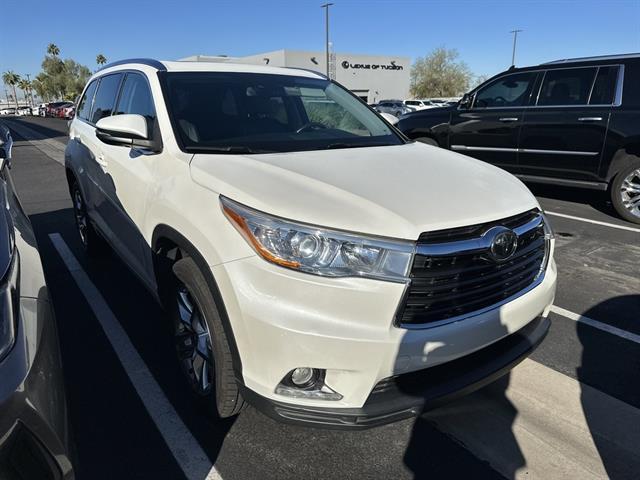 used 2015 Toyota Highlander car, priced at $19,990