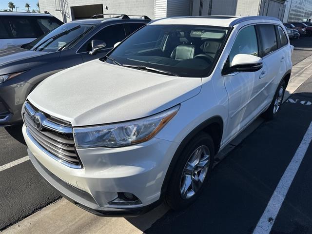 used 2015 Toyota Highlander car, priced at $19,990