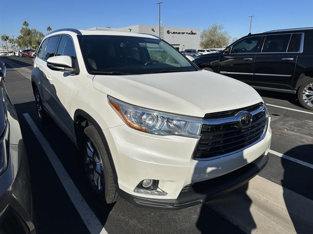 used 2015 Toyota Highlander car, priced at $19,990