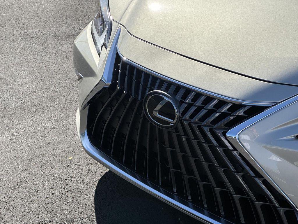 new 2025 Lexus ES 300h car, priced at $51,859