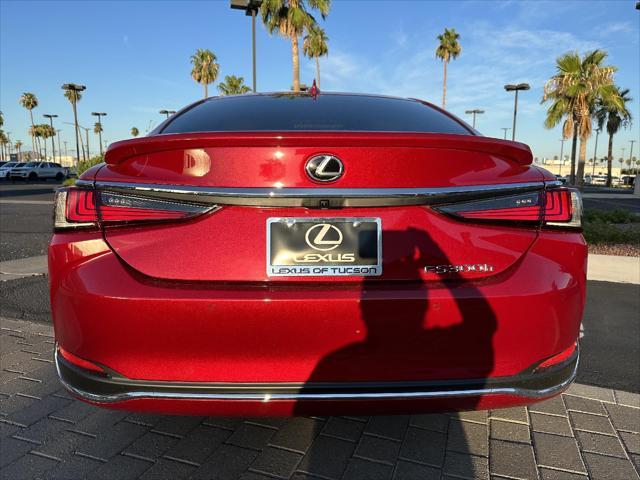 new 2024 Lexus ES 300h car, priced at $50,580