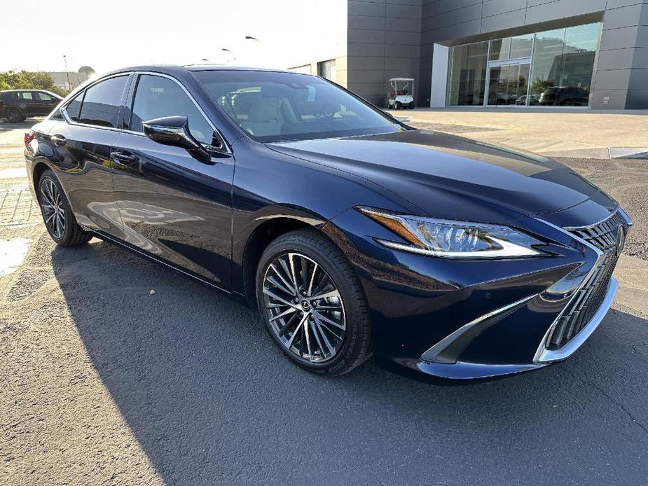 new 2024 Lexus ES 350 car, priced at $50,055