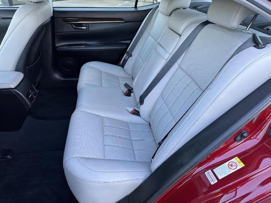 used 2017 Lexus ES 350 car, priced at $19,640