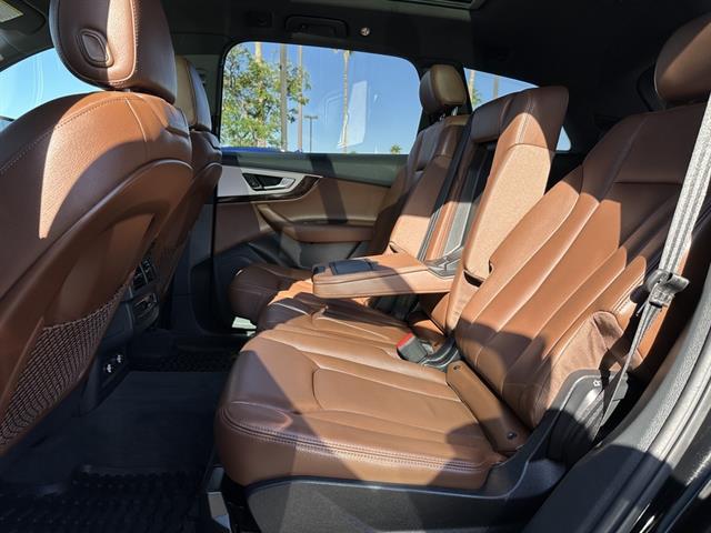 used 2019 Audi Q7 car, priced at $20,990